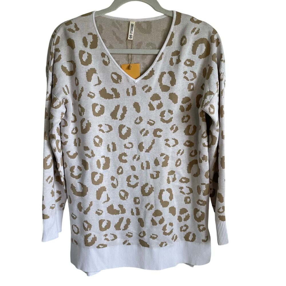 Grecerelle V-Neck Sweater NWT *Flaw* Sz S Animal Print Knit Cream Tan